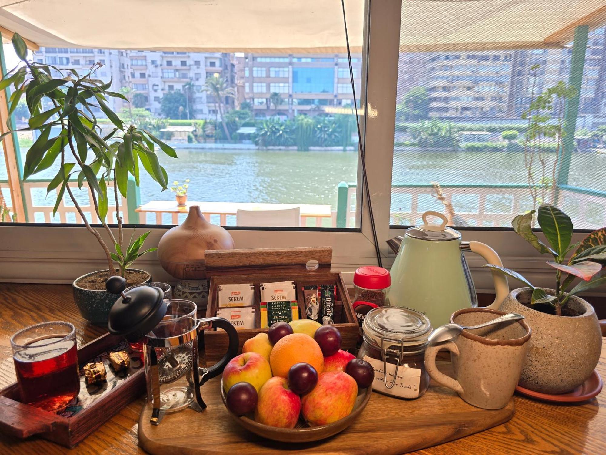 Houseboat65 - Historic Home On The Nile - Central Cairo Ngoại thất bức ảnh